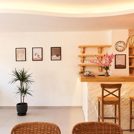 Audo Local Hotel Antalya Bagian luar foto